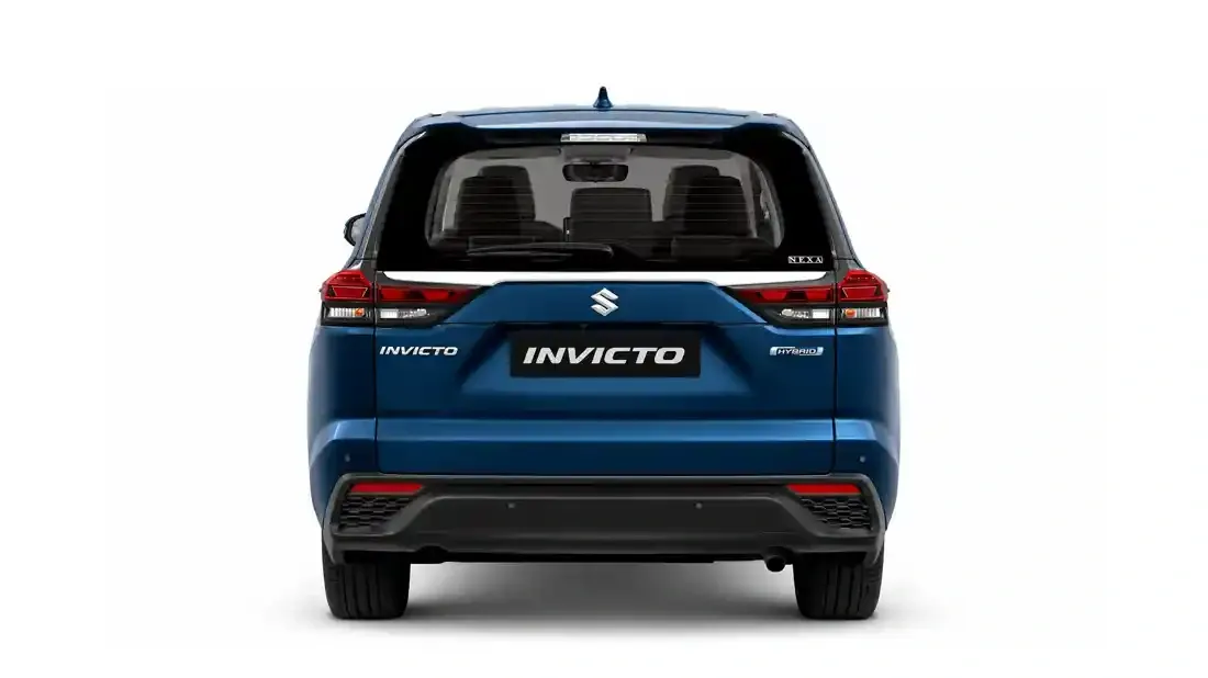 Maruti Suzuki Invicto Rear View Image