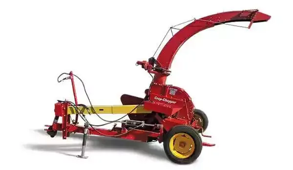 New Holland Pull-Type Forage Harvester