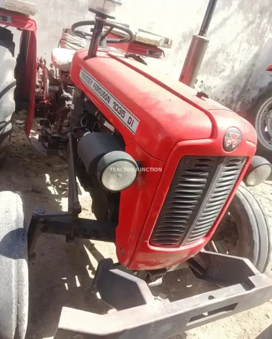 Massey Ferguson 1035 DI