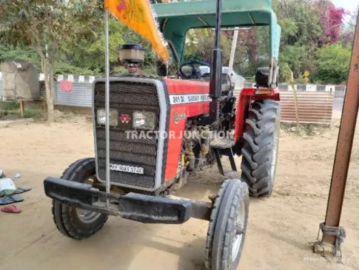 Massey Ferguson 241 DI DYNATRACK