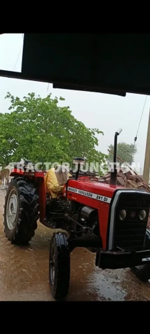 மாஸ்ஸி பெர்குசன் 241 DI மஹா ஷக்தி