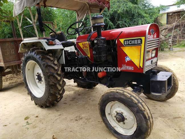 Used Eicher 242 Tractor, 2013 Model (TJN26650) for Sale in Etawah ...