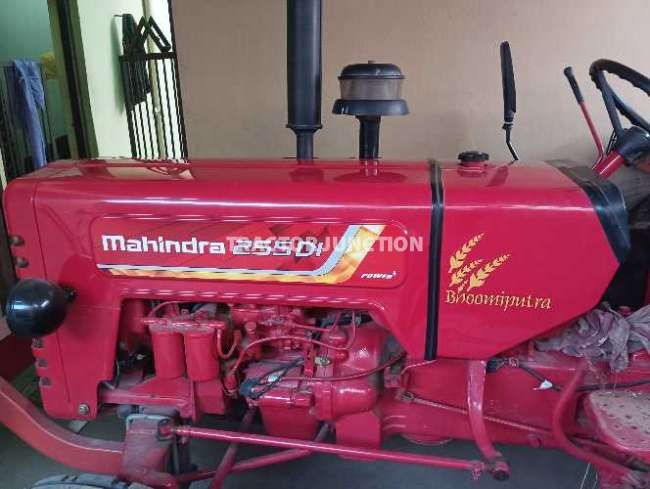 Mahindra 255 DI Power plus