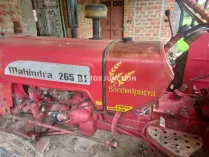 பயன்படுத்தப்பட்ட மஹிந்திரா 265 DI டிராக்டர் விற்பனைக்கு - 2002 மாதிரி