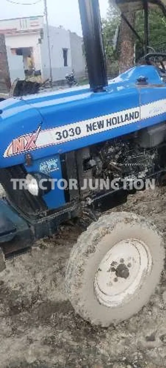 న్యూ హాలండ్ 3032 Nx