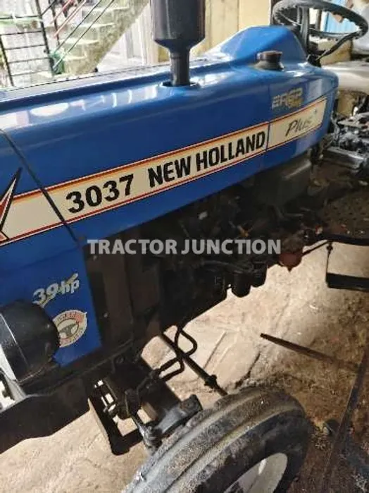 न्यू हॉलैंड 3037 टीएक्स