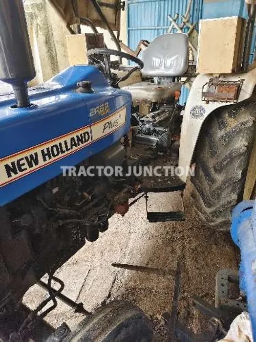 न्यू हॉलैंड 3037 टीएक्स
