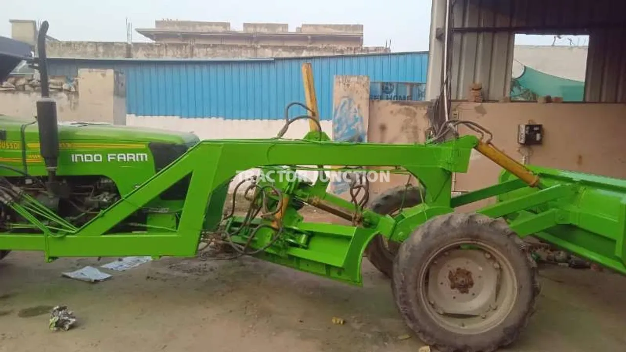 इंडो फार्म 3055 डीआई