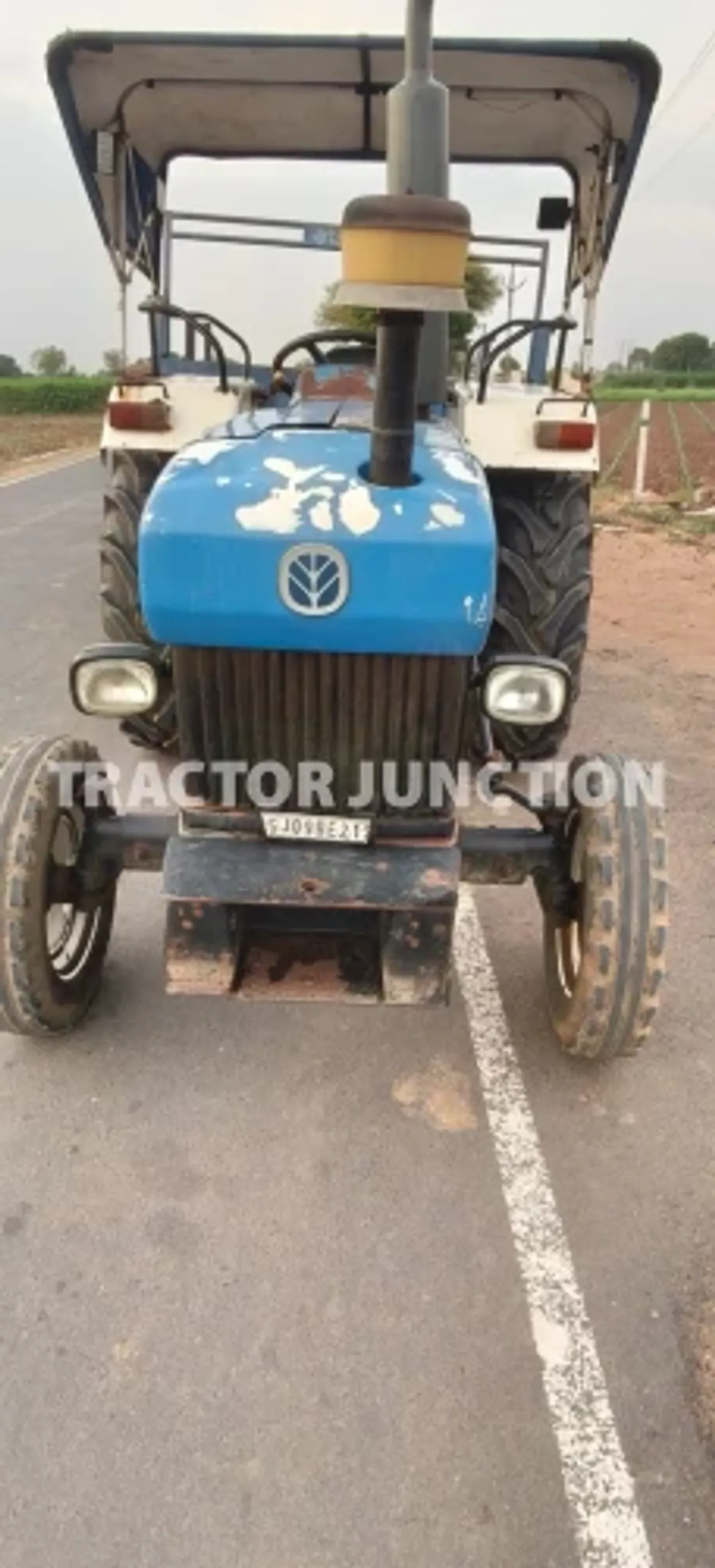 न्यू हॉलैंड 3230 एनएक्स