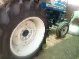 न्यू हॉलैंड 3230 टीएक्स सुपर