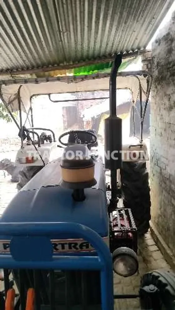 పవర్‌ట్రాక్ 439 DS ప్లస్