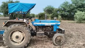 सेकंड हँड पॉवरट्रॅक 439 प्लस ट्रॅक्टर विक्रीसाठी आहे - 2014 मॉडेल