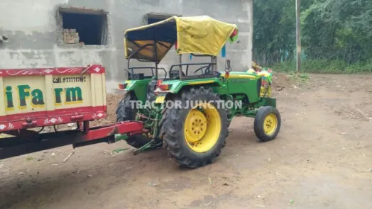 John Deere 5042 D