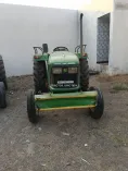 सेकंड हँड John Deere 5045 D ट्रॅक्टर विक्रीसाठी आहे - 2017 मॉडेल