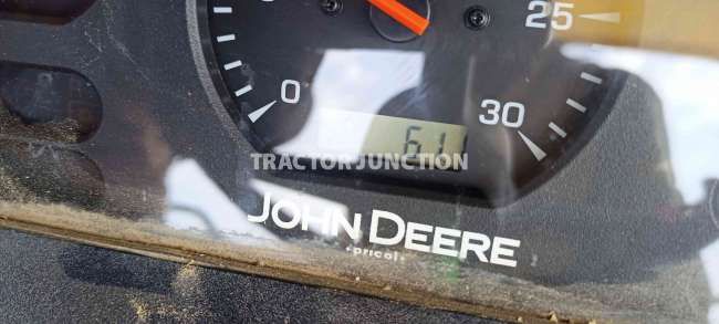 John Deere 5105