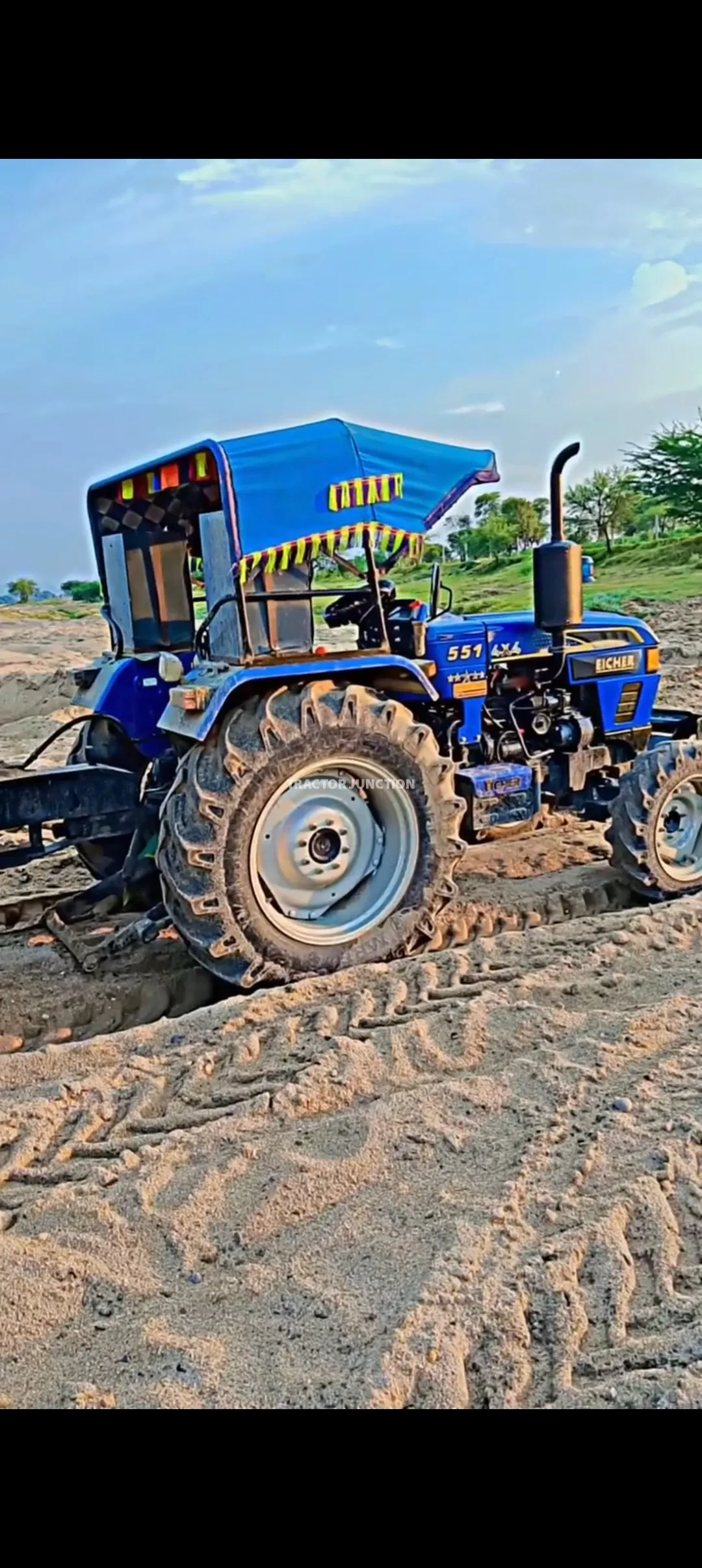 ఐషర్ 551 4WD