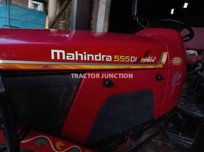 Mahindra 555 DI Powerplus