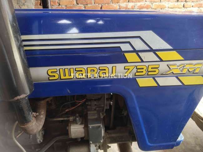 Swaraj 735 XM