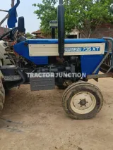స్వరాజ్ 735 XT