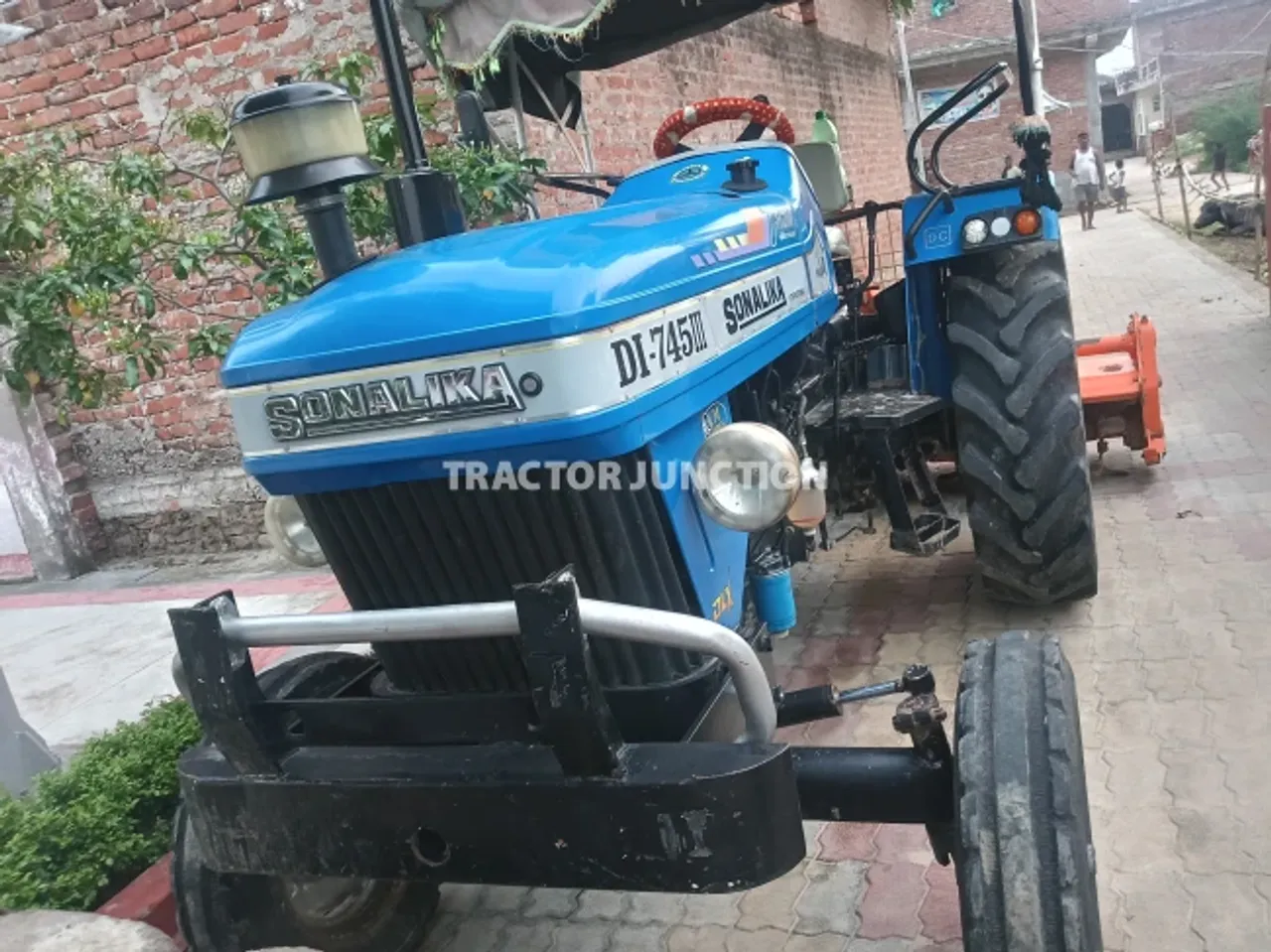 సోనాలిక 745 DI III సికందర్