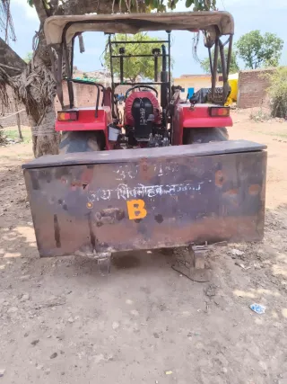 మాస్సీ ఫెర్గూసన్ 9500 4WD img