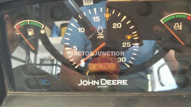 John Deere 5055 E