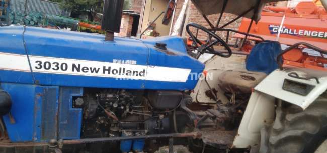 New Holland 3030