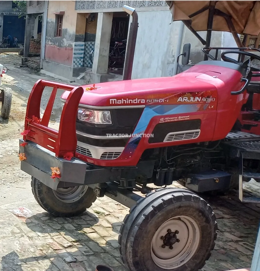महिंद्रा अर्जुन नोवो 605 डी-आई 2WD