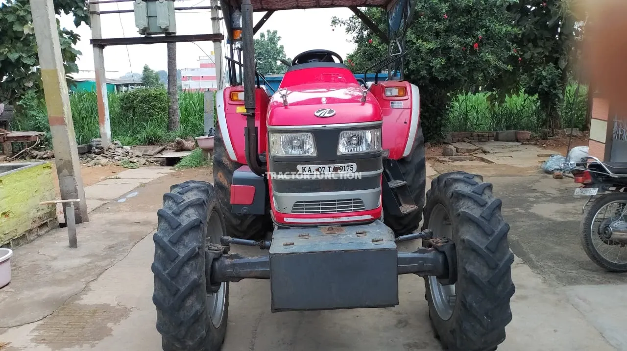 महिंद्रा अर्जुन नोवो 605 DI–i-4WD