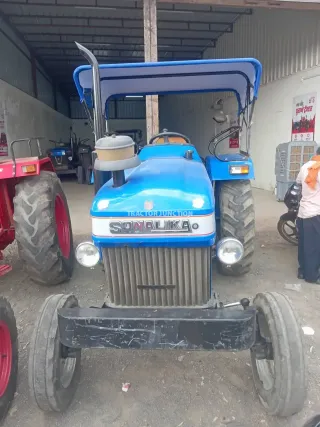 सोनालिका DI 35 img