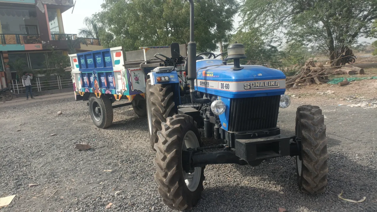 Sonalika DI 60 Sikander DLX TP 4WD