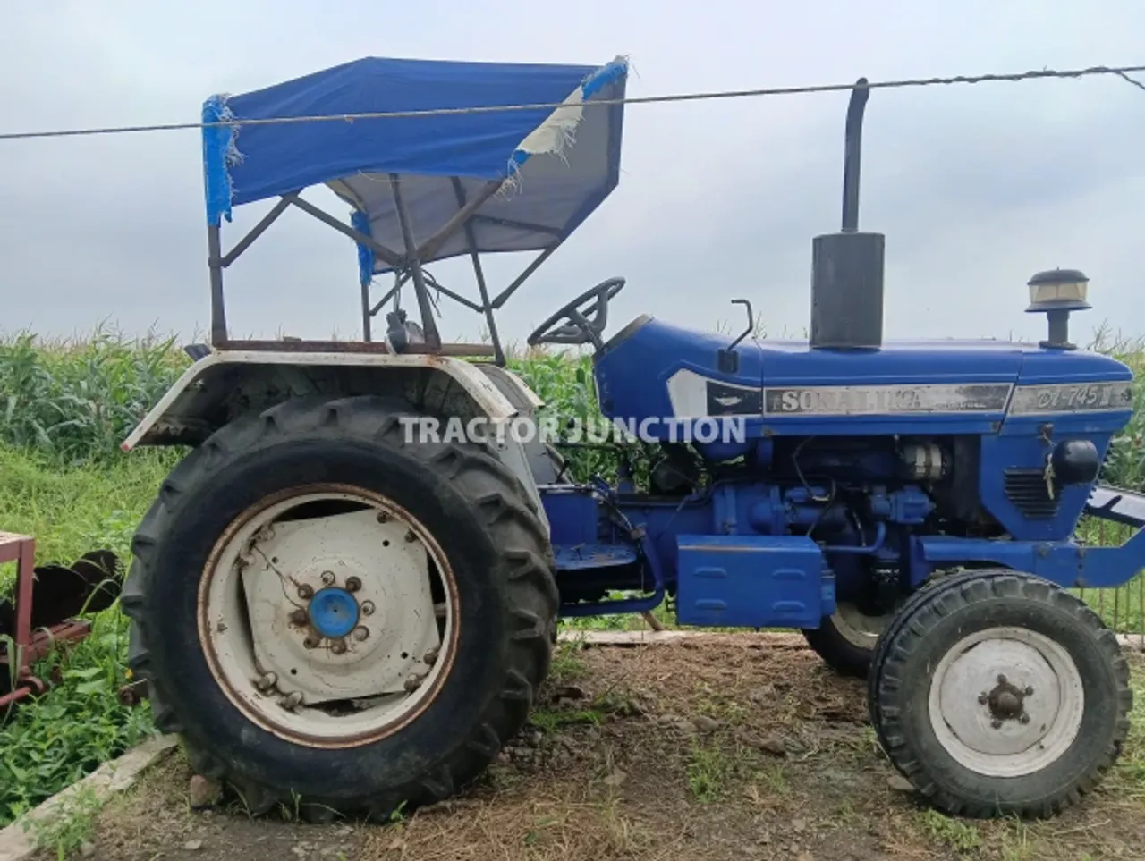 सोनालीका डीआई  745 III