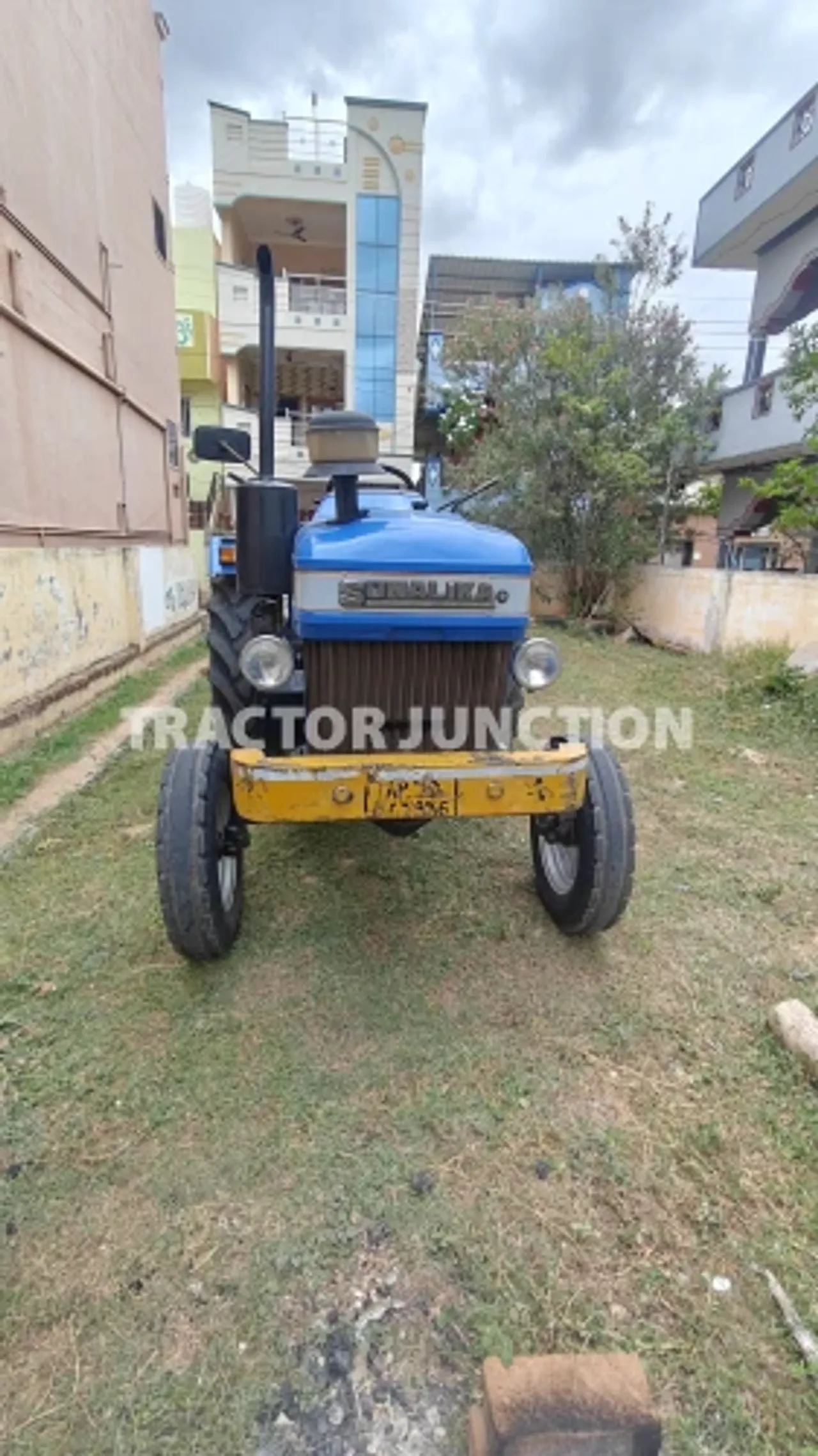 సోనాలిక డిఐ 745 III HDM
