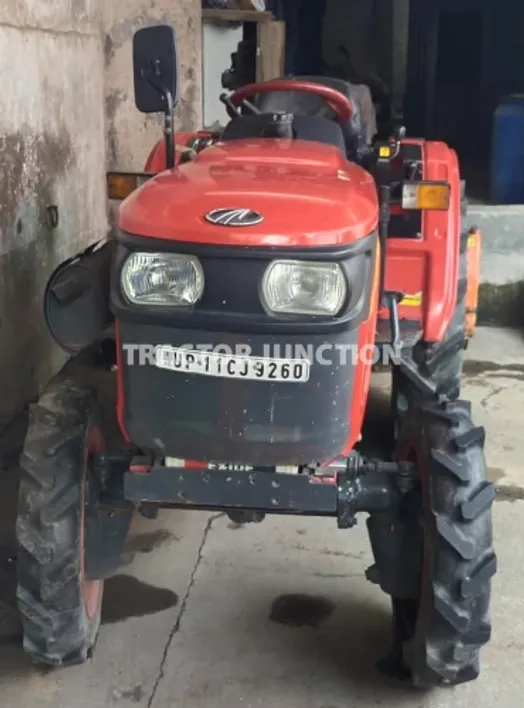 महिंद्रा जीवो  225 डीआई 4WD