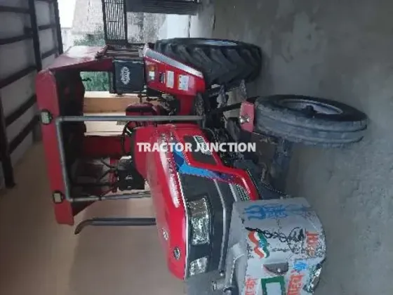 மஹிந்திரா அர்ஜுன் நோவோ 605 Di-i 2WD