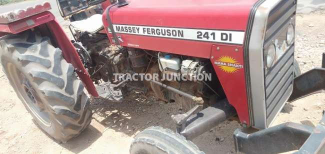Massey Ferguson 241 4WD