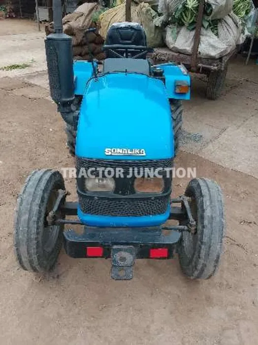 సోనాలిక MM-18