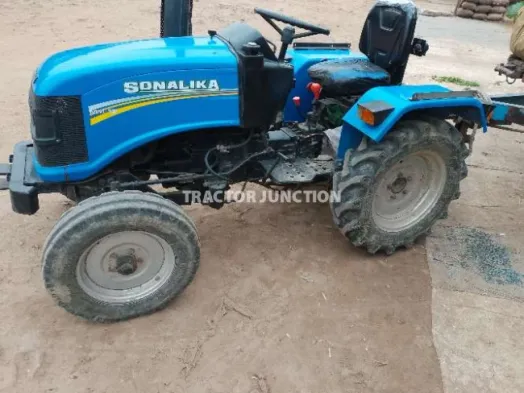 సోనాలిక MM-18