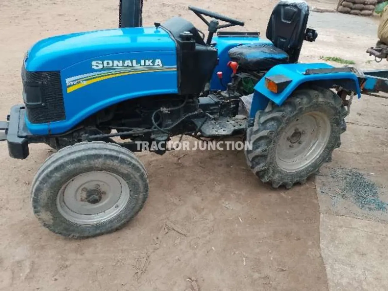 సోనాలిక MM-18
