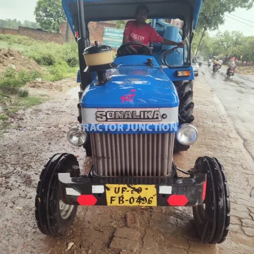 சோனாலிகா எம்.எம்+ 39 DI