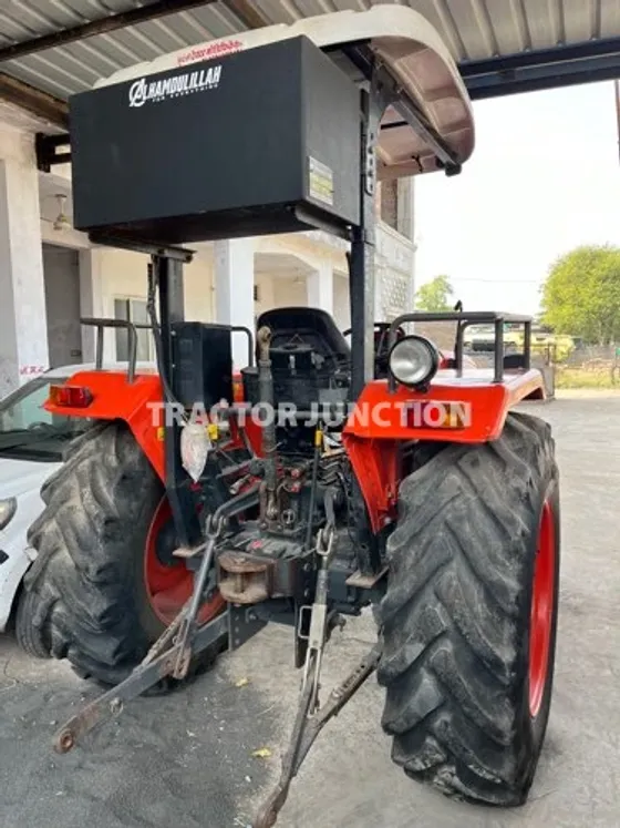 कुबोटा एमयू 5502