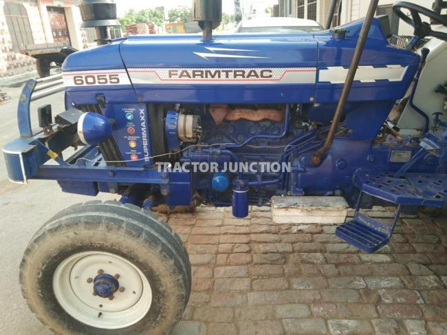 Farmtrac 6055 Supermaxx