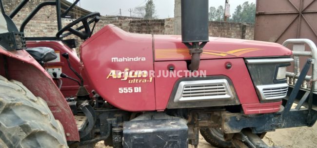 Mahindra Arjun 555 DI