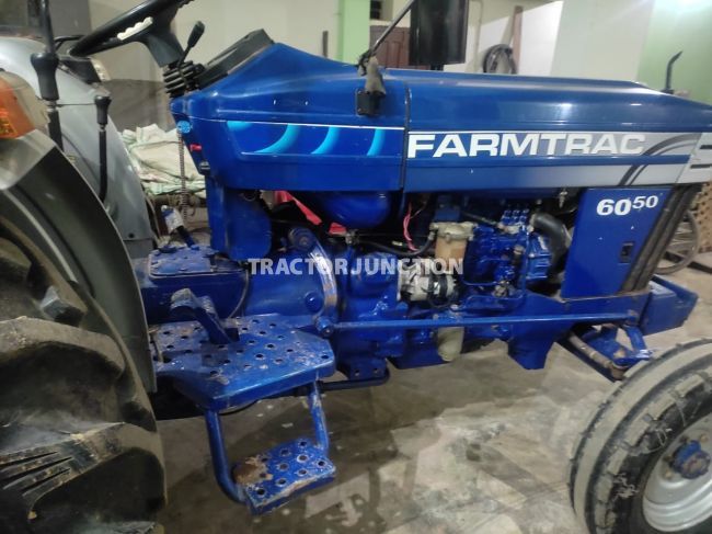 Farmtrac 6050 Executive Ultramaxx