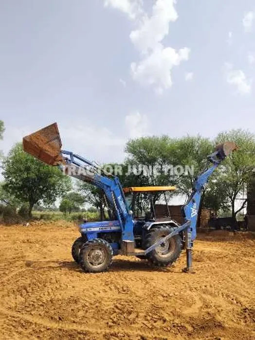 Sonalika Sikander DI 55 DLX 4WD