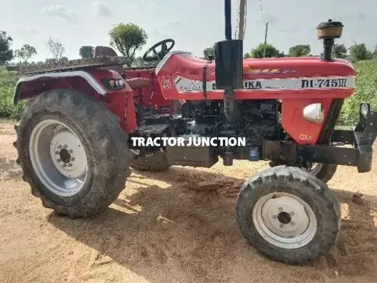 सोनालिका डी आई 745 III