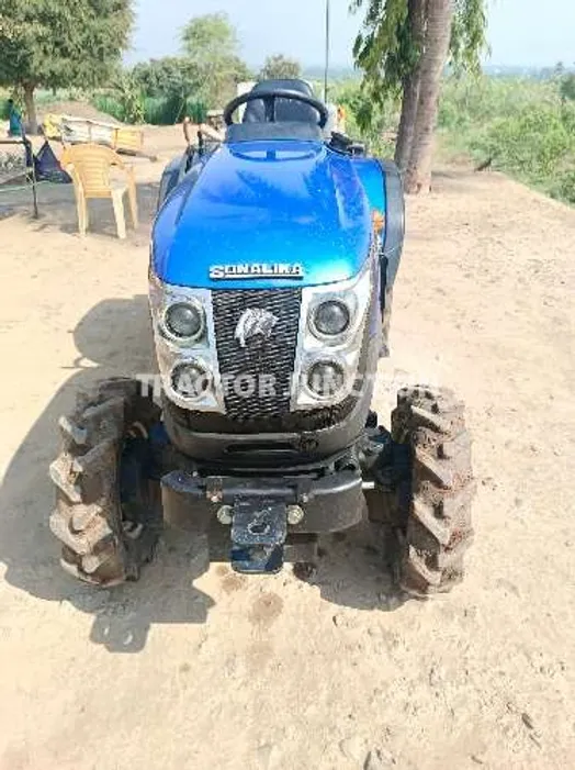 Sonalika Tiger DI 30 4WD