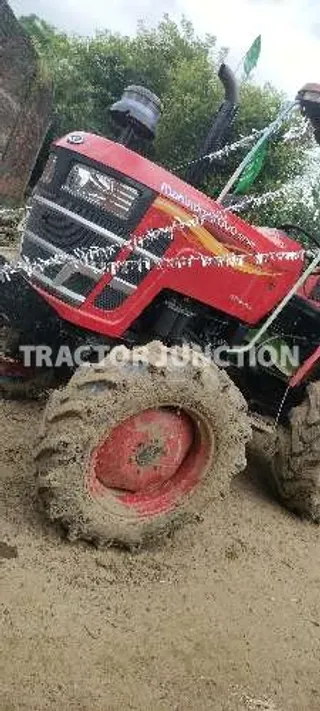 Mahindra Yuvo 575 DI 4WD img