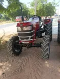 बिक्री के लिए सेकेंड हैंड महिंद्रा युवो टेक प्लस 585 4WD ट्रैक्टर - 2026 मॉडल