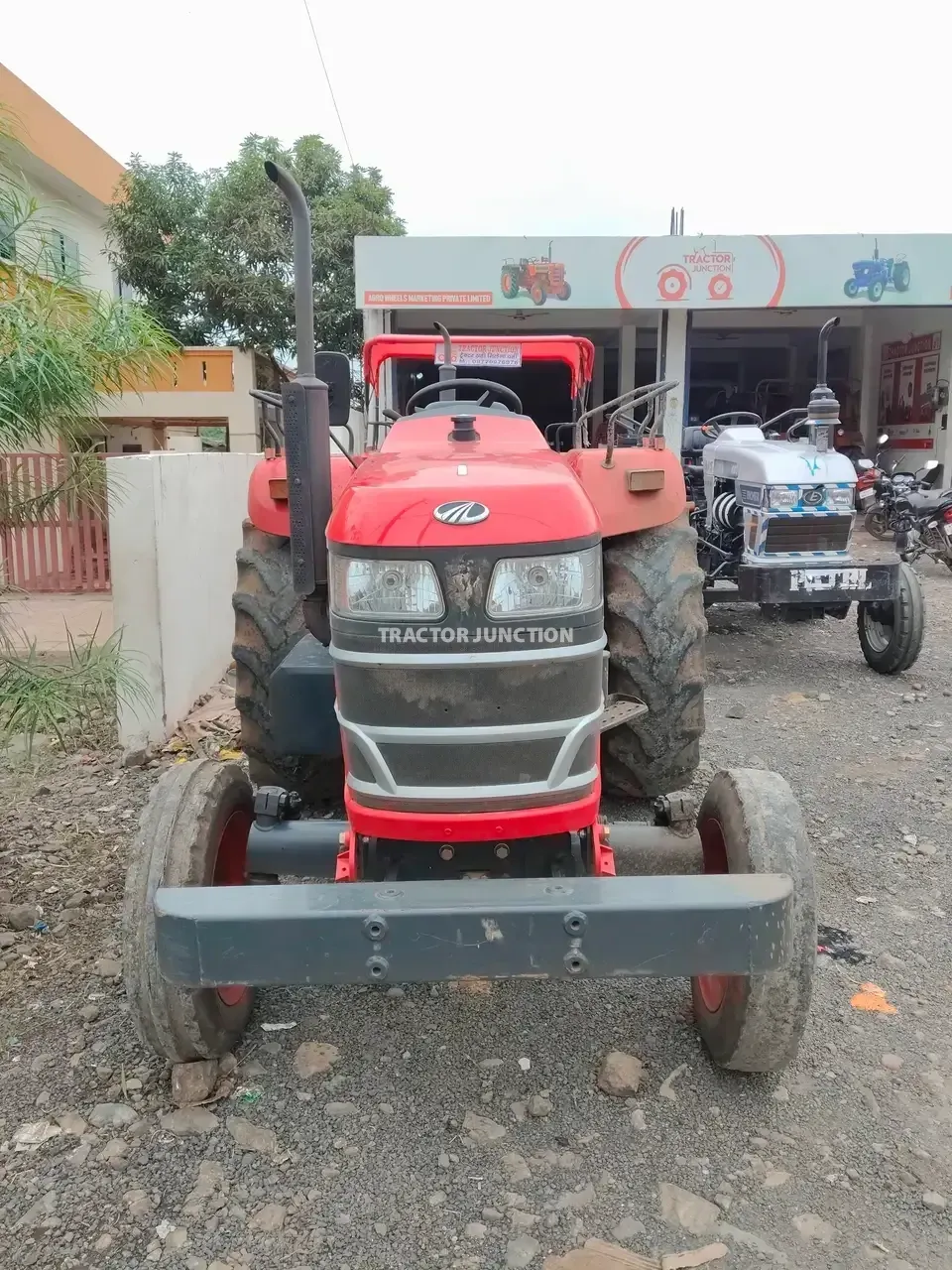 Mahindra YUVO TECH Plus 575 image